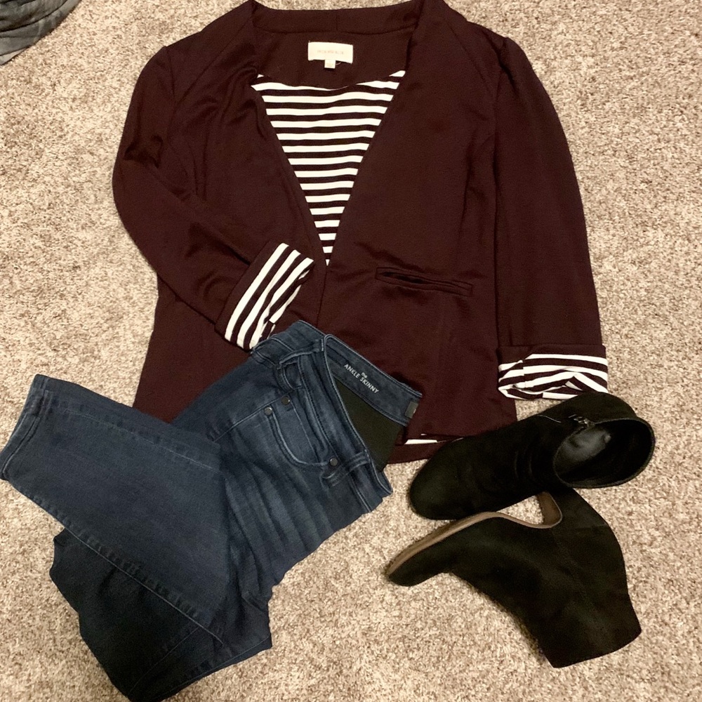 Purple jacket with stripes detailing. Excellent!